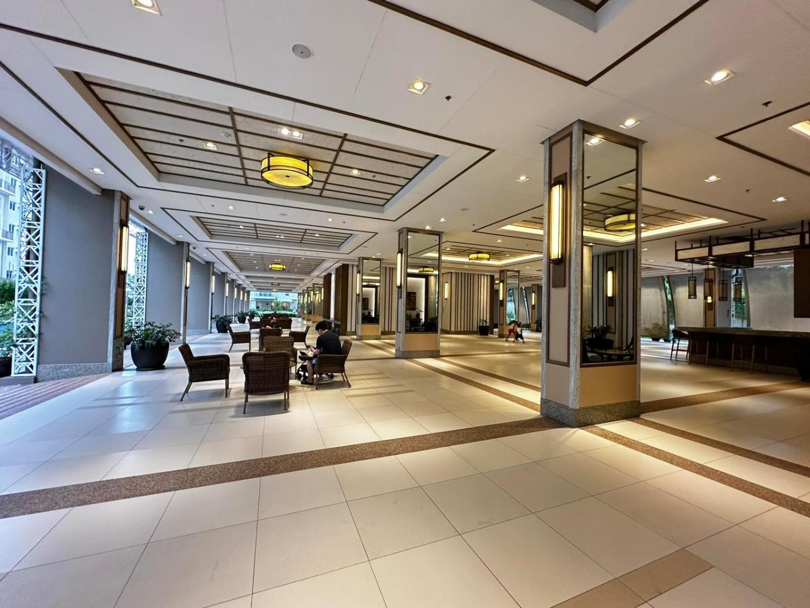 2 Bedroom Condo Unit Near Sm Bf & Naia At The Atherton By Dmci With 2 Balcony Paranaque City 外观 照片