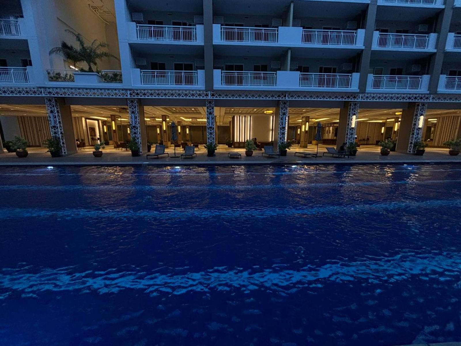 2 Bedroom Condo Unit Near Sm Bf & Naia At The Atherton By Dmci With 2 Balcony Paranaque City 外观 照片