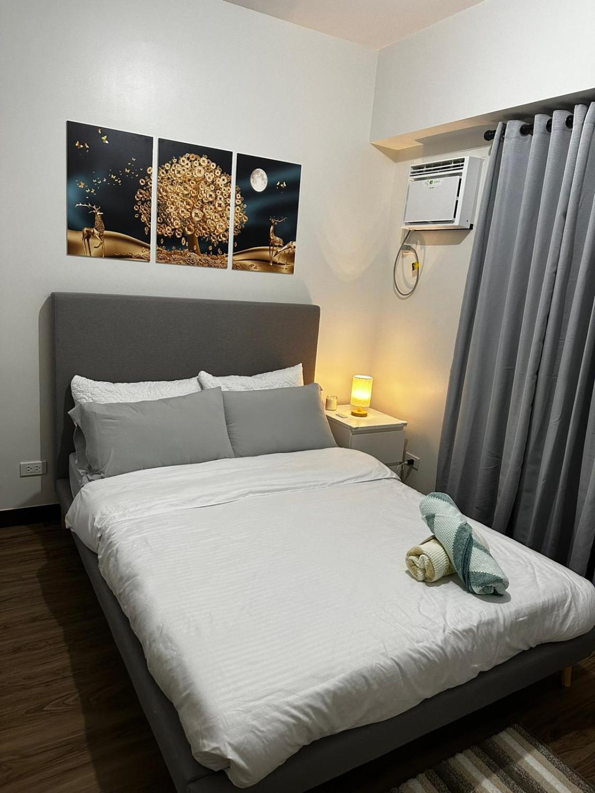 2 Bedroom Condo Unit Near Sm Bf & Naia At The Atherton By Dmci With 2 Balcony Paranaque City 外观 照片